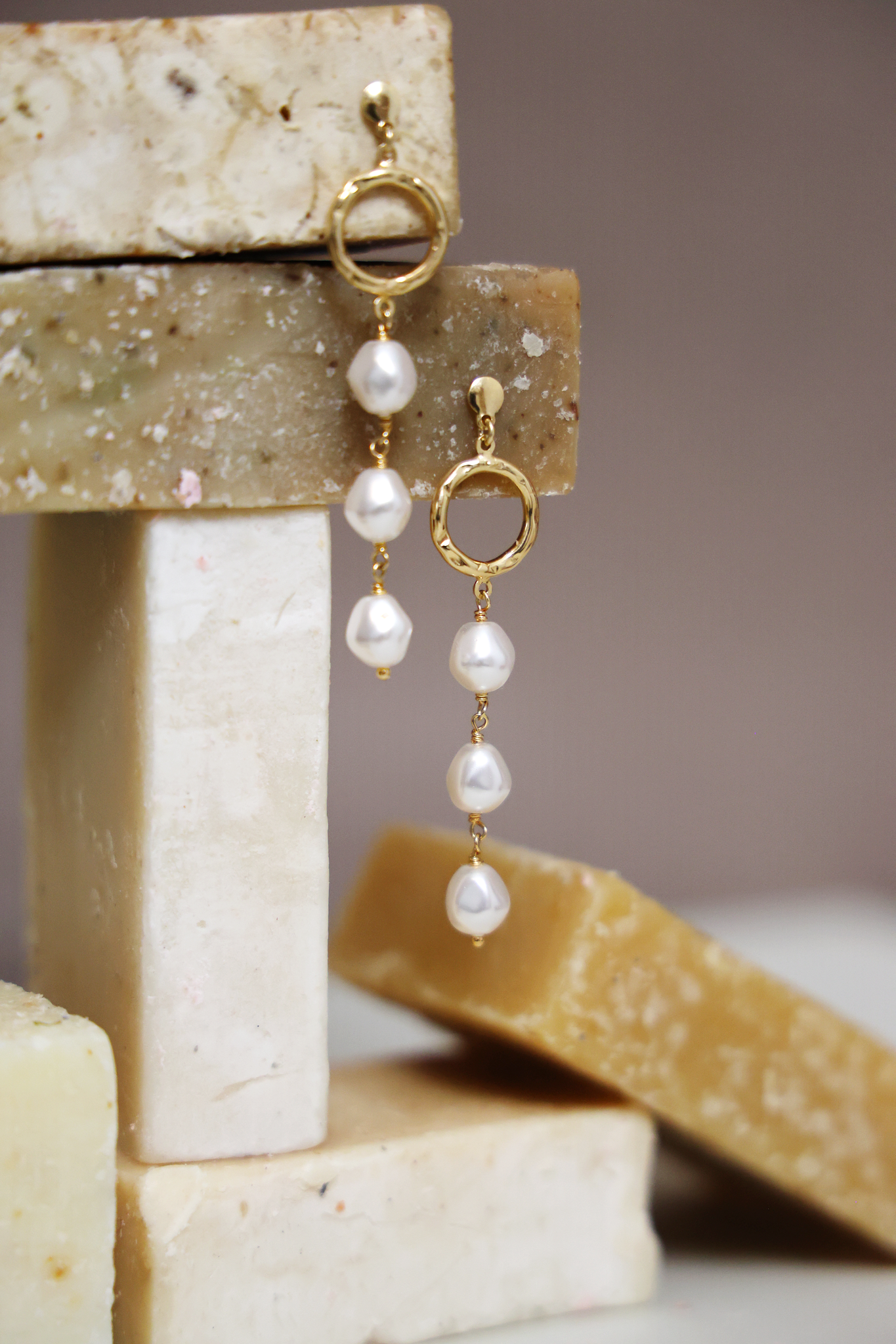 Fresh Water-pearl Earrings