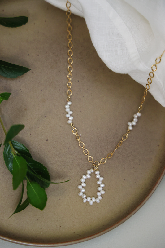 Golden Pearl Dream Necklace