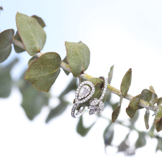 Tear Drop Ring